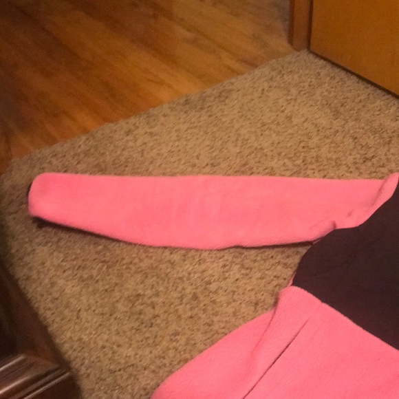 Women’s Northface winter coat - Picture 2 of 4